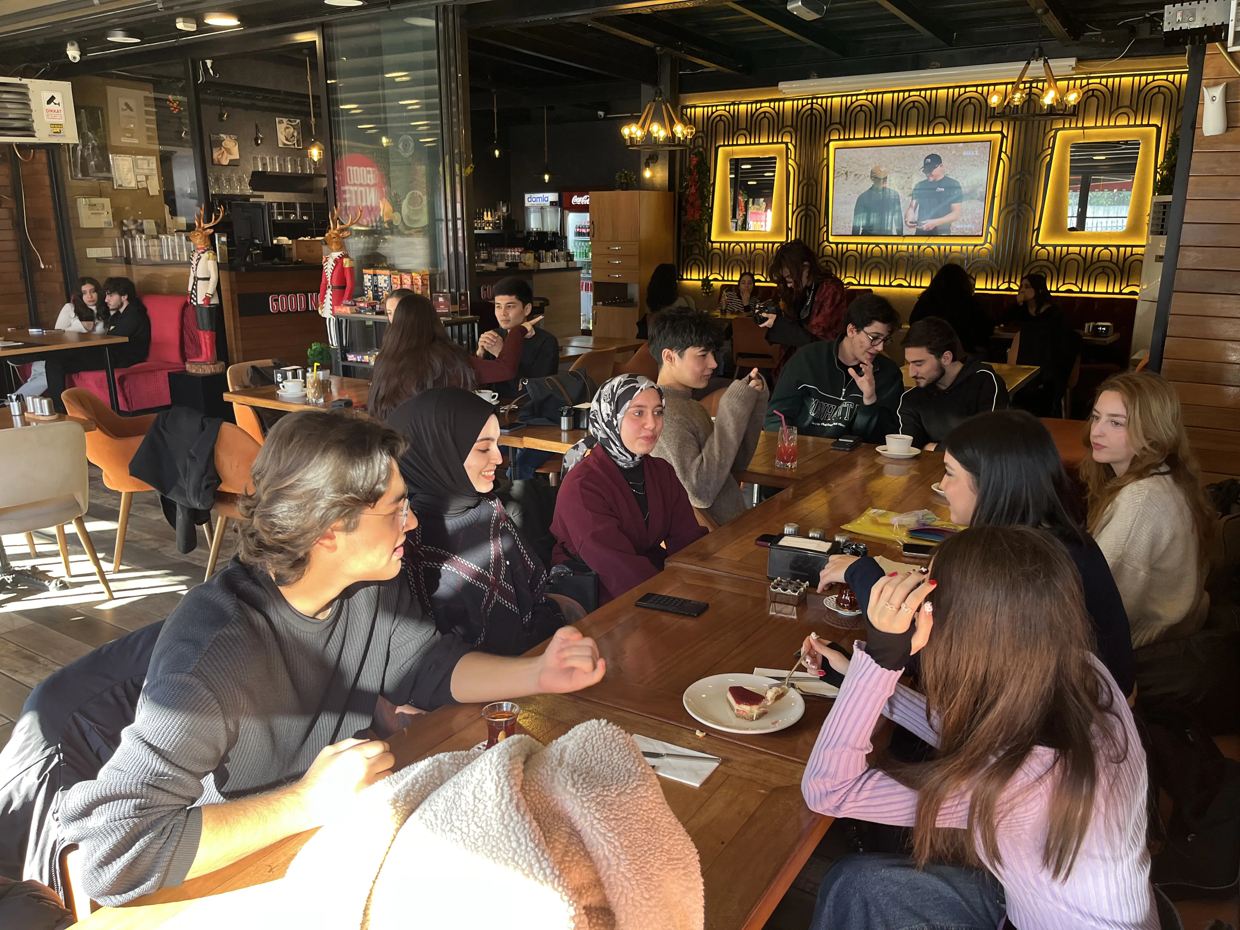 MetaTalk topluluğu ve iş birliği